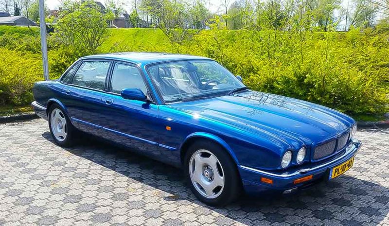Jaguar XJR 4.0 Supercharger