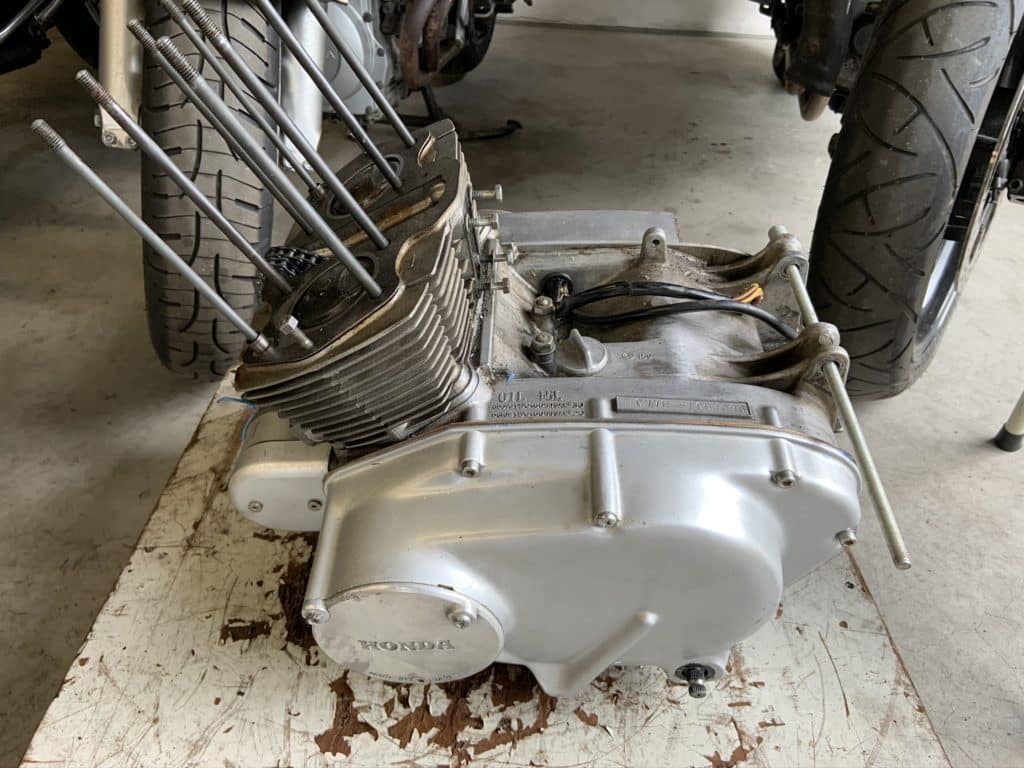 De derde soort schroefkoppen: JIS - Auto Motor Klassiek