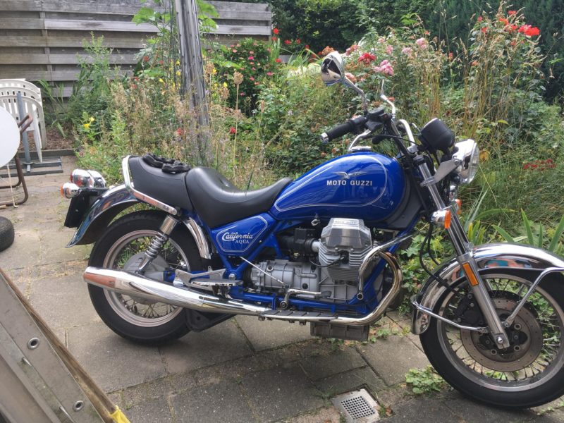 Guzzi Blauw Joop