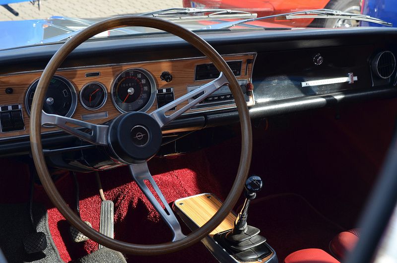 1968 dashboard Commodore GS