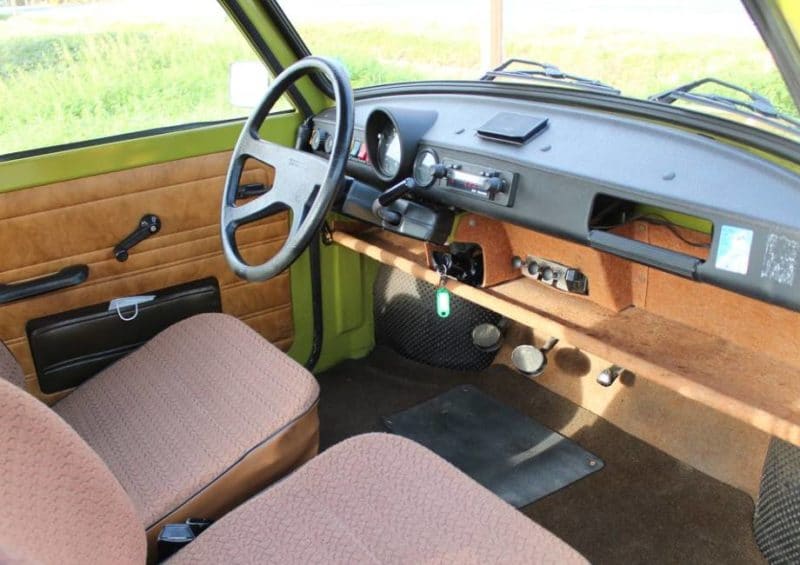 Trabant test drive interior 2