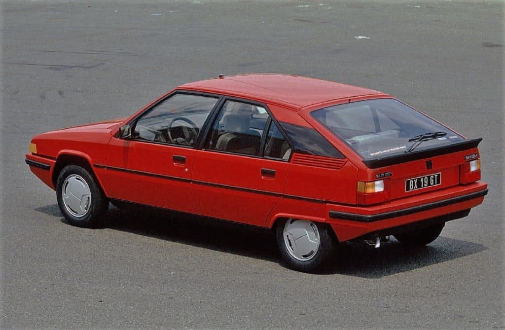 Voorwaarden MRB overgangsregeling op 1 december weer van kracht - Auto Motor Klassiek