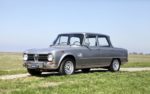Alfa Romeo Giulia Super. Van 1300 naar 2000. Stapjes maken - Auto Motor Klassiek