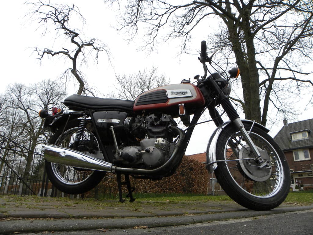 Triumph Trident