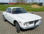 Alfa Romeo Giulia Sprint GT (1964): 45 jaar accessoire in de garage van Eeltje.