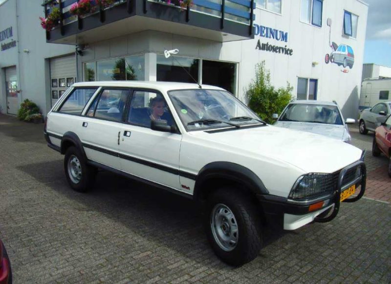 Peugeot 505 GRD Dangel 4×4(1989) van Johan is een rijdende legende
