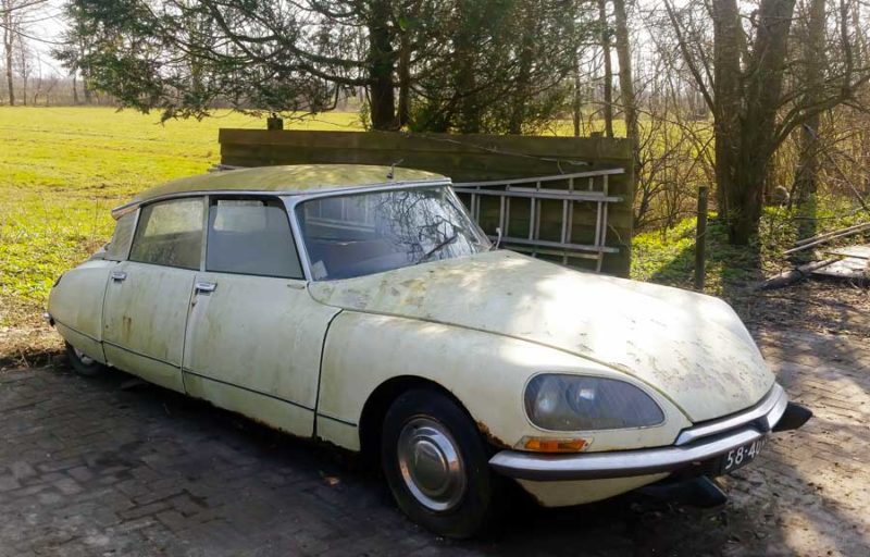 Citroën DS D Super 5 (1973). Sloop doet leven.