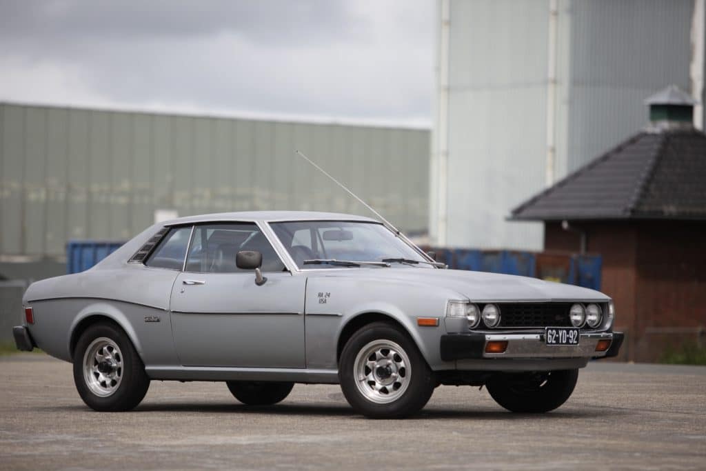 Toyota Celica RA24. Rijden met een heerlijke en zeldzame cruiser