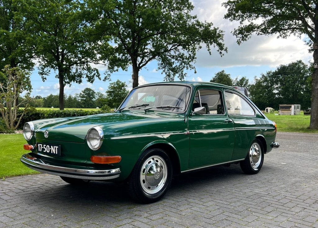 Volkswagen 1600 TL Automatic. Een voorbode van een mooie reportage