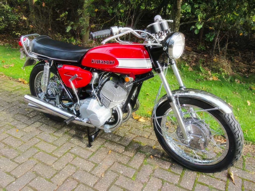 Kawasaki H1-500: ‘the widowmaker’