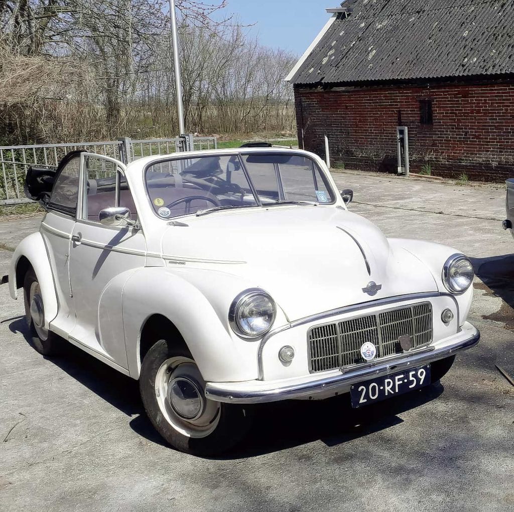 Morris minor tourer (1951) - een begeerde oldtimer voor leo.