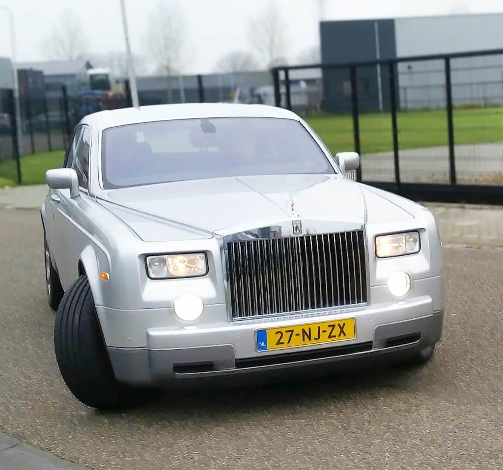 Rolls-royce phantom (2003): de levende legende