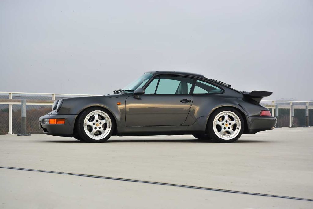 Porsche 911 turbo (1991) beloont omzichtigheid en bestraft overmoed