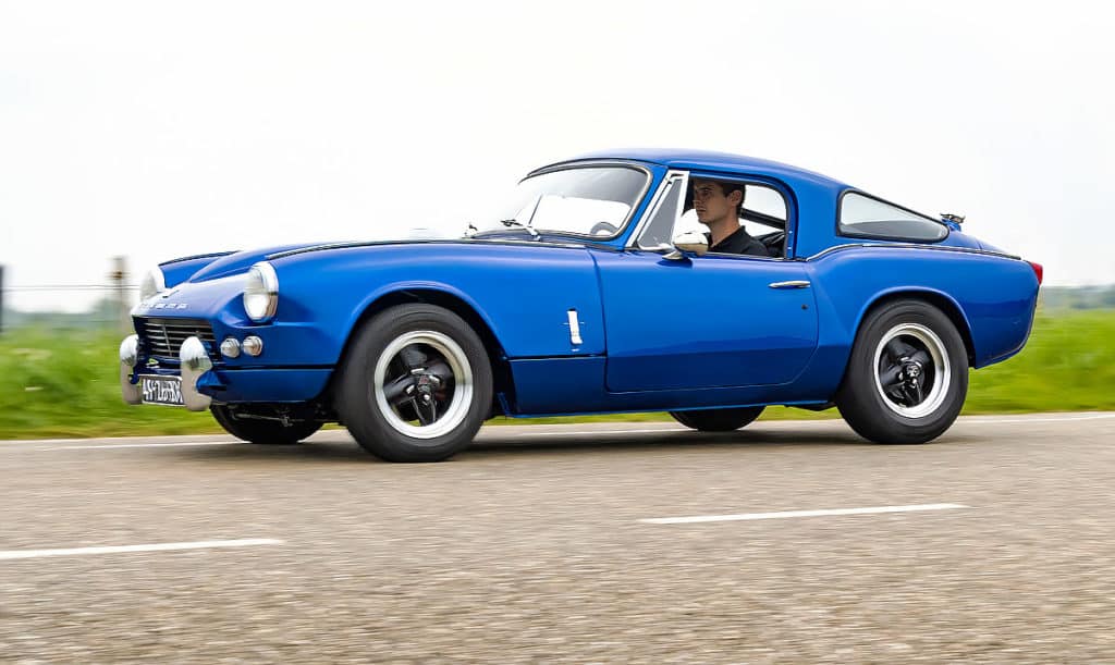 Triumph gt6. het dak erop
