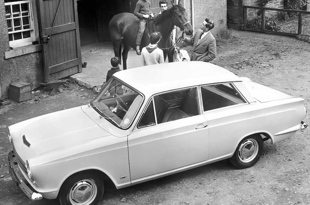 Ford cortina