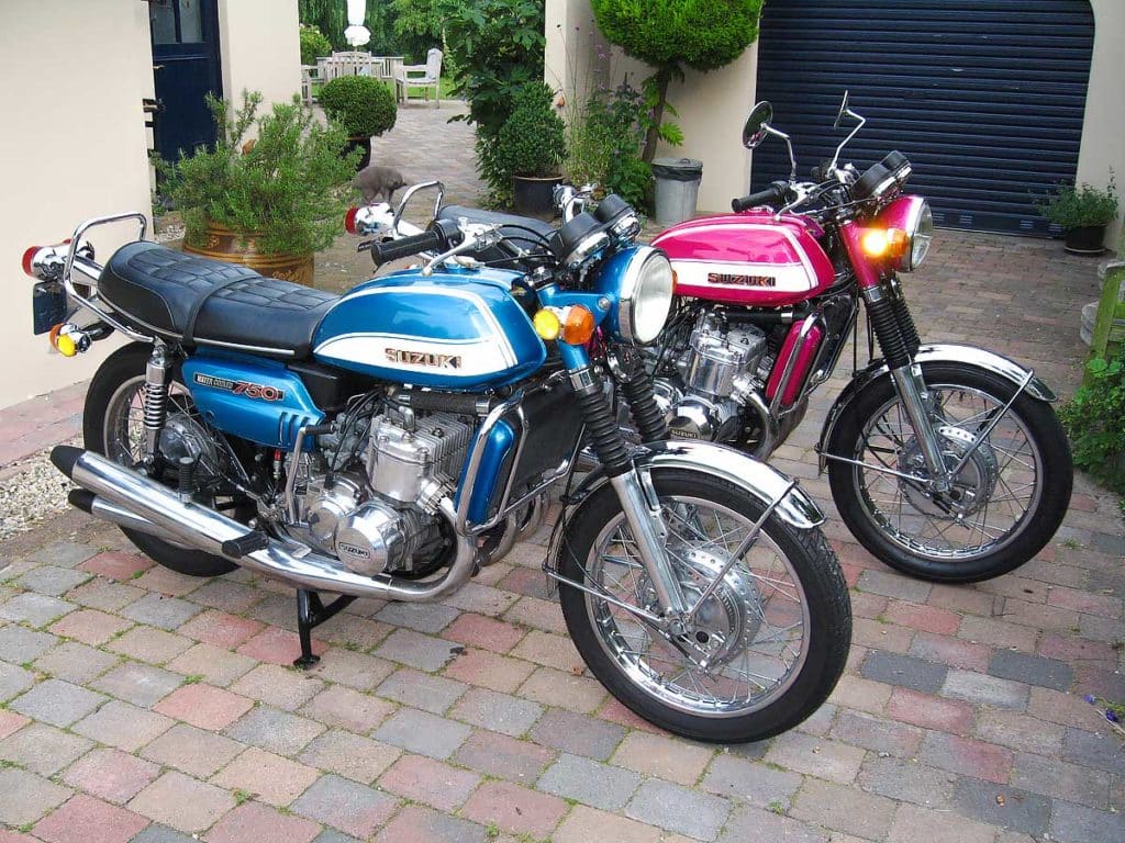 Suzuki gt750j: toen rook nog heel gewoon was