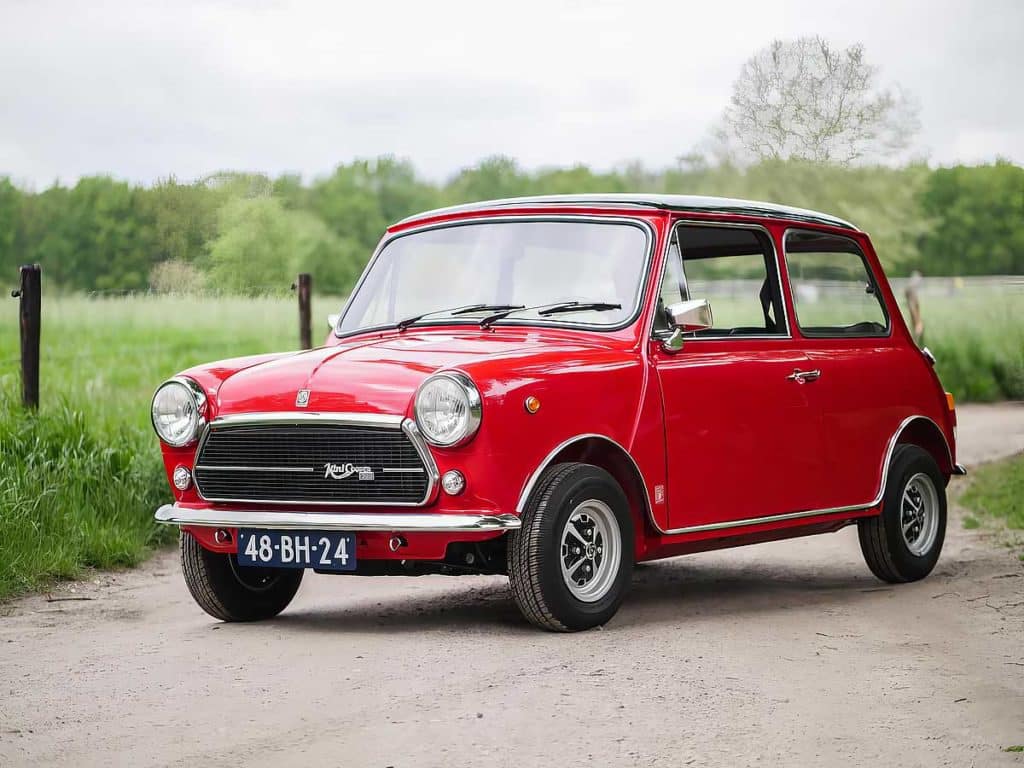Mini Cooper Innocenti (1974): auto speciale per gente speciale
