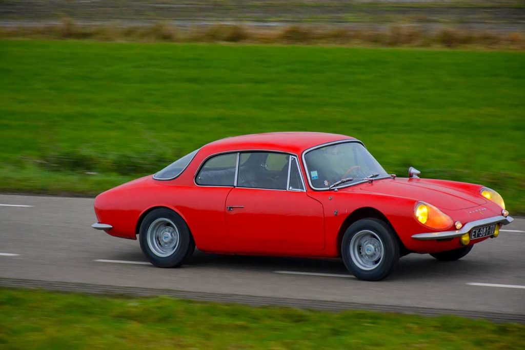 Alpine A110 GT4 probeerde jonge gezinnen over de streep te trekken: Plezier voor vier