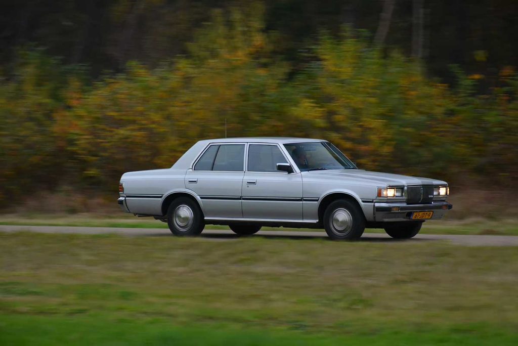 Toyota Crown 2200 Diesel voldoet prima voor gepensioneerde Jac van Linden