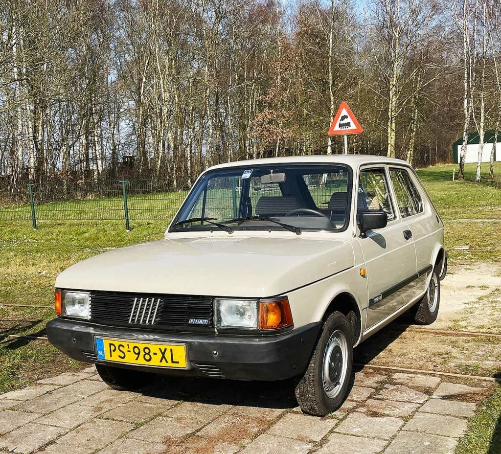 FIAT 127 (1986): Het rij- en ruimtewonder voor Paul en Simone