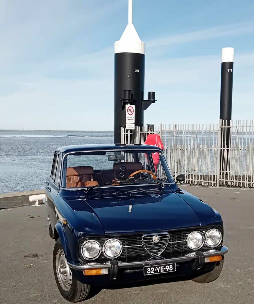 Alfa Romeo Giulia Nuova Super 1300 (1975) Het Alfa-hart spreekt bij Sjoerd