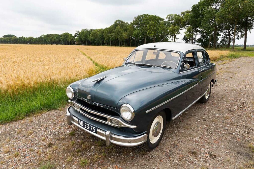 Ford Vedette 1954 – Frans gebouwd, Amerikaans gedacht