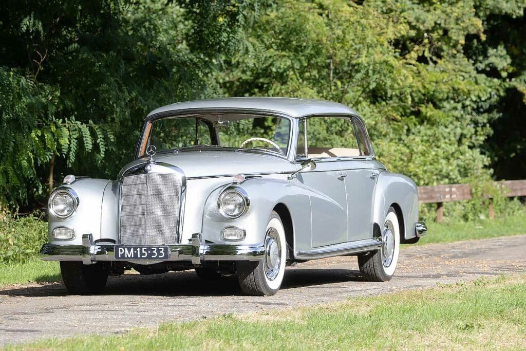Mercedes-Benz 300d (W189): De Adenauer van Twentse bodem